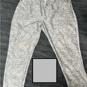 Stylish Gray Ankle Pants